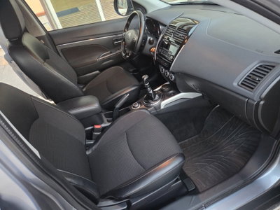 Citroen C4 Aircross HDi 115 S&S 4WD Exclusive (9)