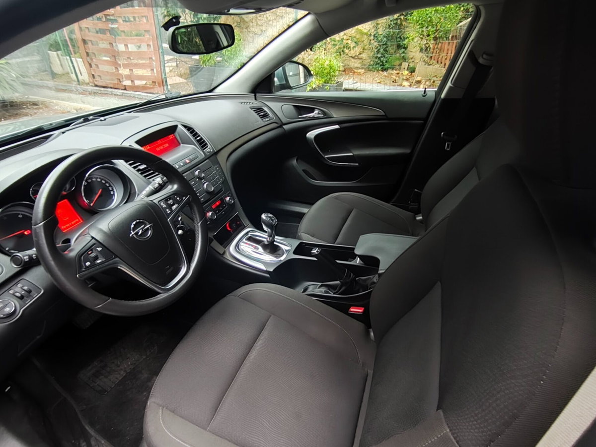 Opel Insignia Station Wagon CDTI Sports aut. Cosmo (11)
