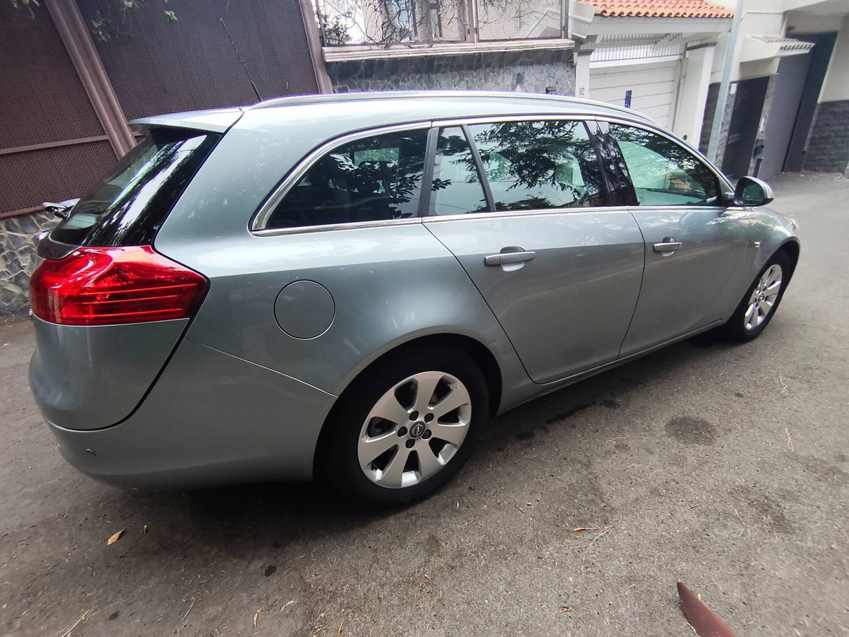 Opel Insignia Station Wagon CDTI Sports aut. Cosmo (4)