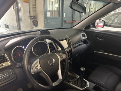 Ssangyong Tivoli 1.6 2WD Start (5)