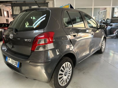 Toyota Yaris 1.3 5 porte M-MT Sol (4)