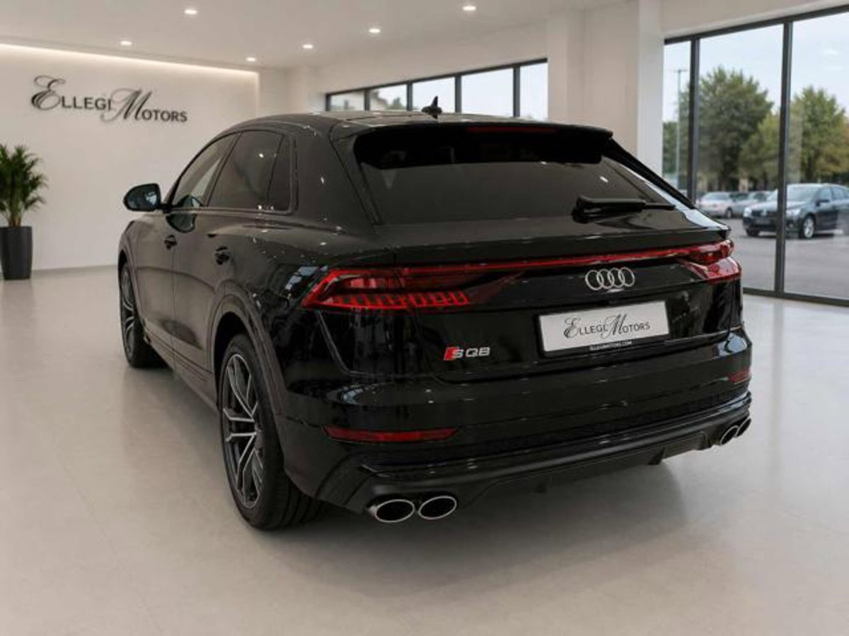 Audi SQ8 TDI quattro tiptronic (4)