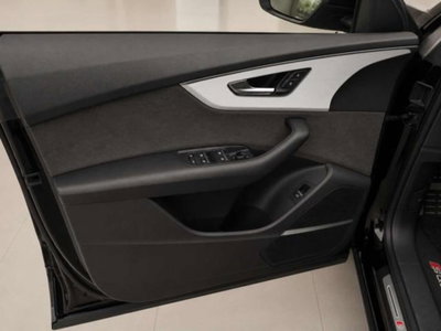 Audi SQ8 TDI quattro tiptronic (5)