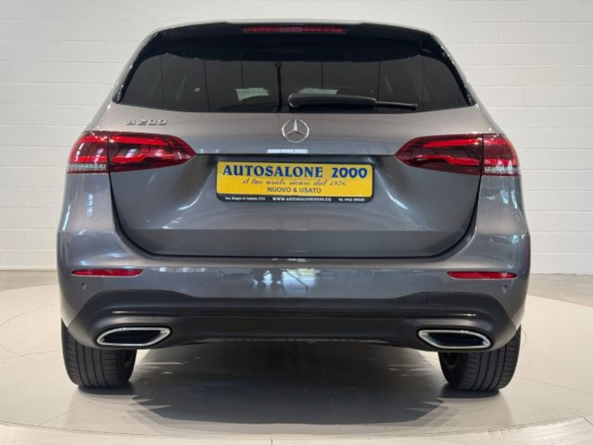 Mercedes-Benz Classe B 200 Sport (4)