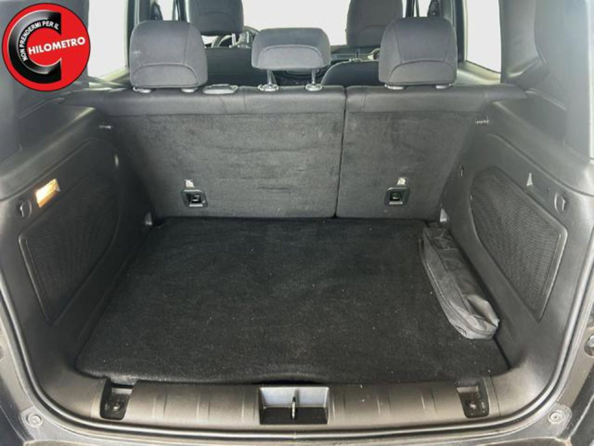 Jeep Renegade 1.6 Mjt 130 CV Longitude (14)