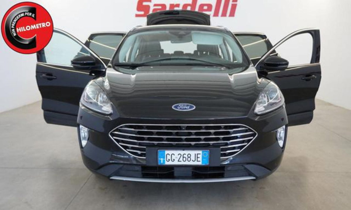 Ford Kuga 2.5 Plug In Hybrid 225 CV CVT 2WD Titanium (3)
