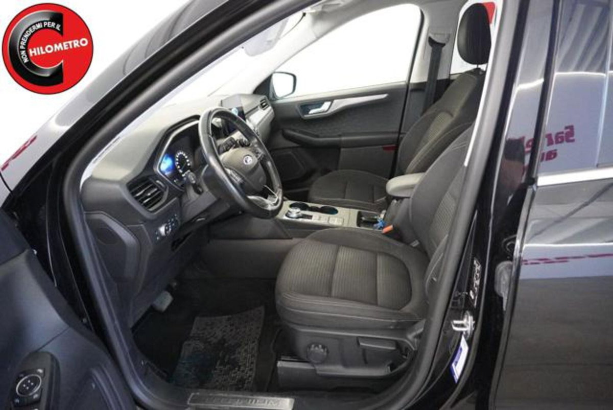 Ford Kuga 2.5 Plug In Hybrid 225 CV CVT 2WD Titanium (7)