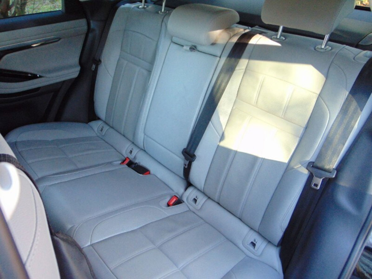 Land Rover Range Rover Evoque 2.0D I4-L.Flw 150 CV AWD Auto S (17)