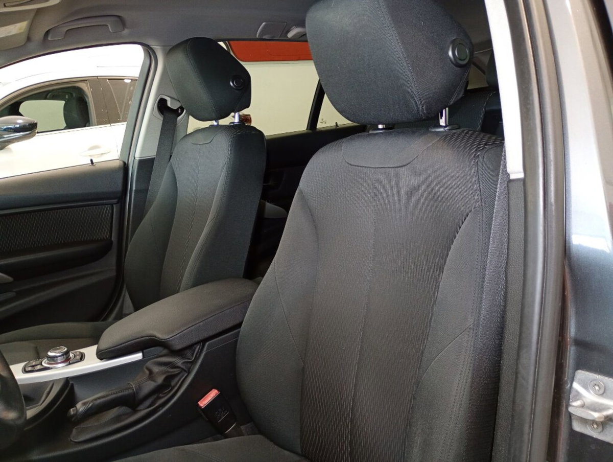 BMW Serie 3 Touring 316d  Sport (14)