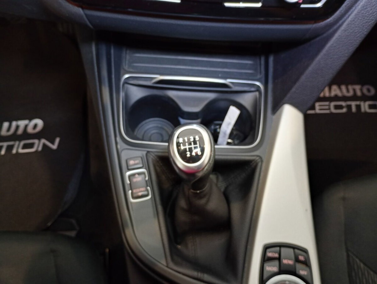 BMW Serie 3 Touring 316d  Sport (19)