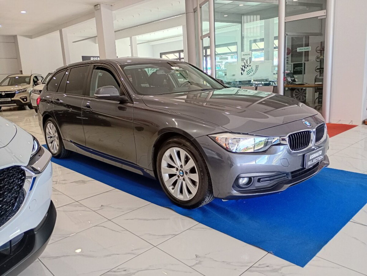 BMW Serie 3 Touring 316d  Sport (7)