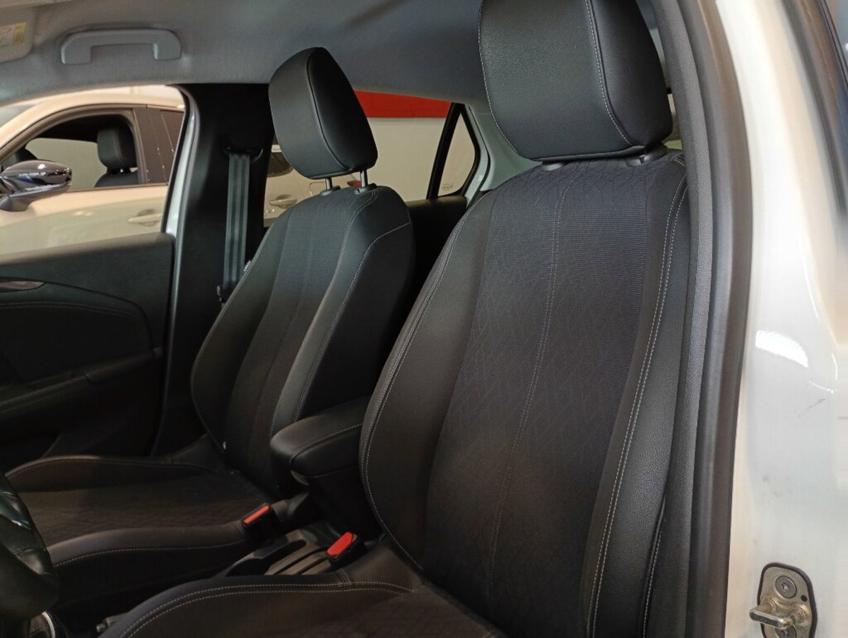Opel Corsa 1.2 100 CV Elegance (14)