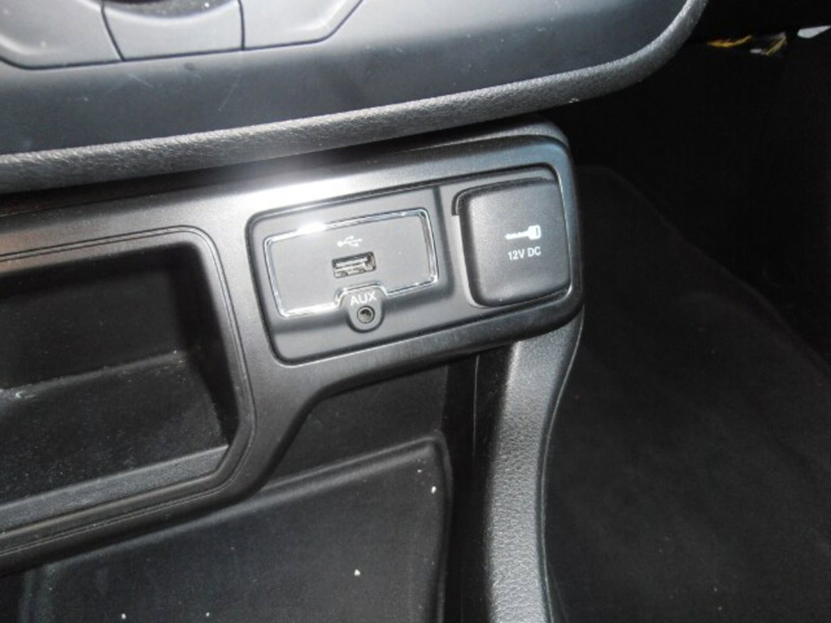 Jeep Renegade 1.6 Mjt 130 CV Limited (9)