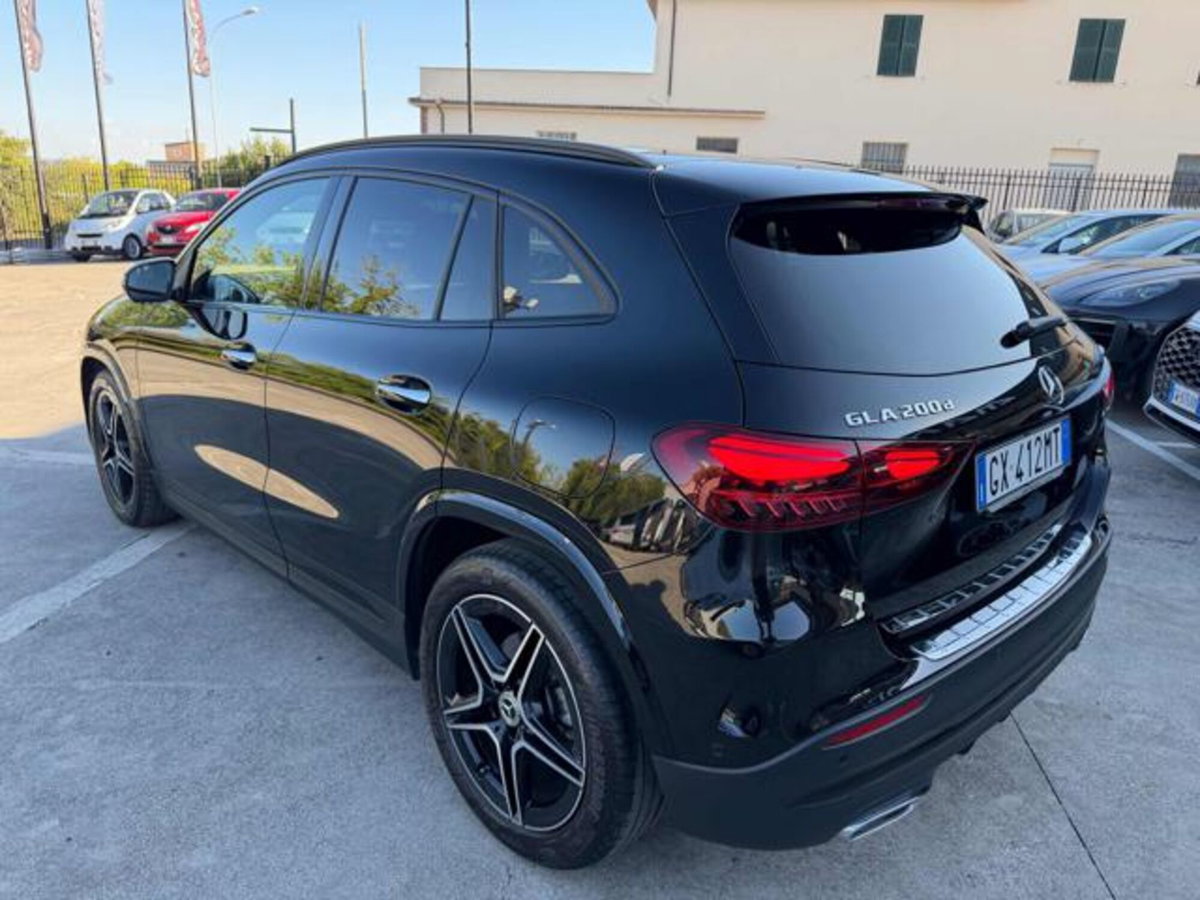 Mercedes-Benz GLA SUV 200 d AMG Line Premium Plus 4matic auto (6)