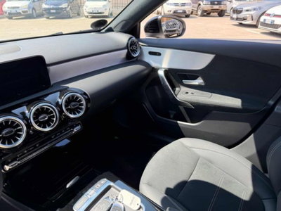 Mercedes-Benz Classe A 200 d AMG Line Premium Plus auto (13)