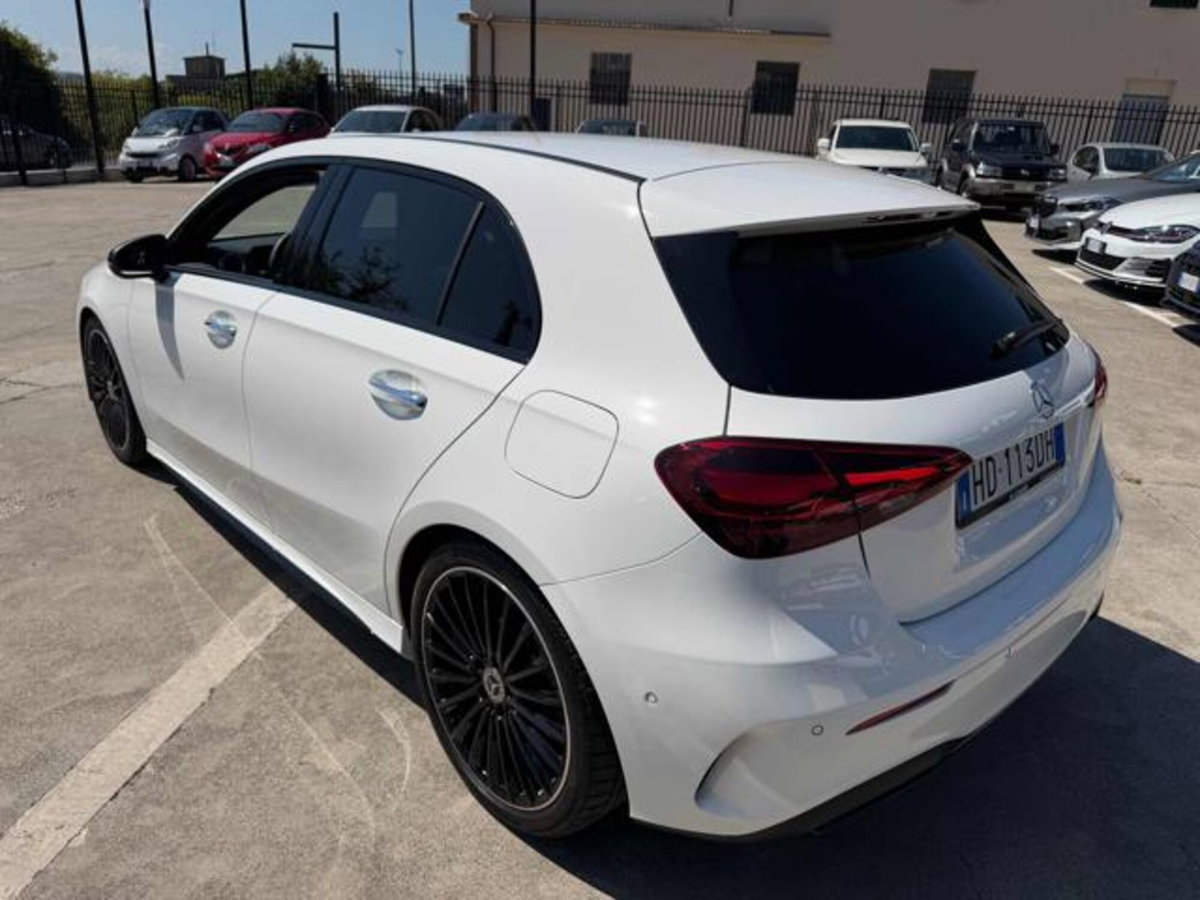 Mercedes-Benz Classe A 200 d AMG Line Premium Plus auto (6)