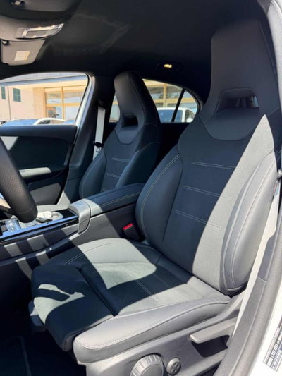 Mercedes-Benz Classe A 200 d AMG Line Premium Plus auto (9)