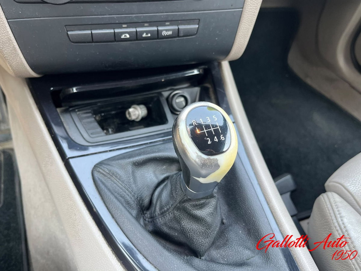 BMW Serie 1 Cabrio 120d  Attiva (13)