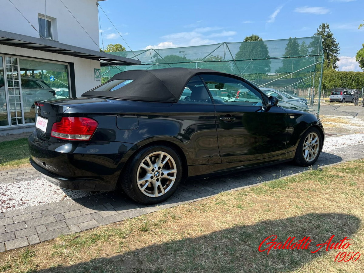 BMW Serie 1 Cabrio 120d  Attiva (7)