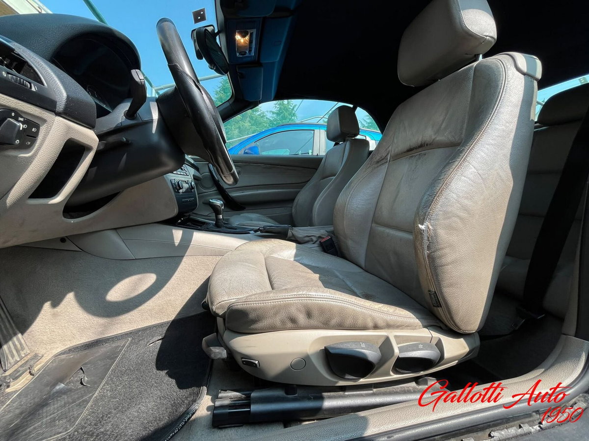 BMW Serie 1 Cabrio 120d  Attiva (9)