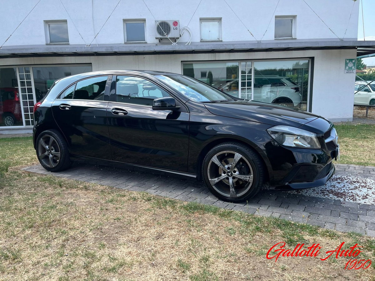 Mercedes-Benz Classe A 220 d Automatic Executive (6)