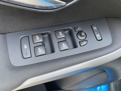 Volvo V40 D2 Geartronic Momentum (14)