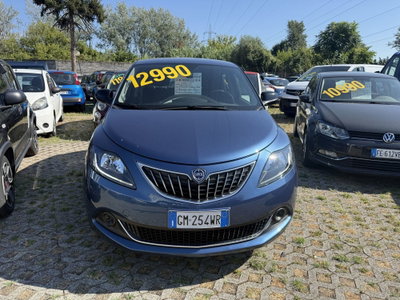 Lancia Ypsilon 1.0 FireFly 5 porte S&S Hybrid Ecochic Silver (2)