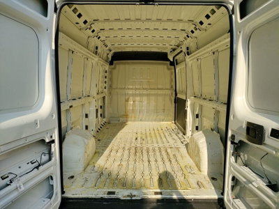 Peugeot Boxer Furgone 335 2.2 BlueHDi 165 S&S PLM-TM-DC Furgone (8)