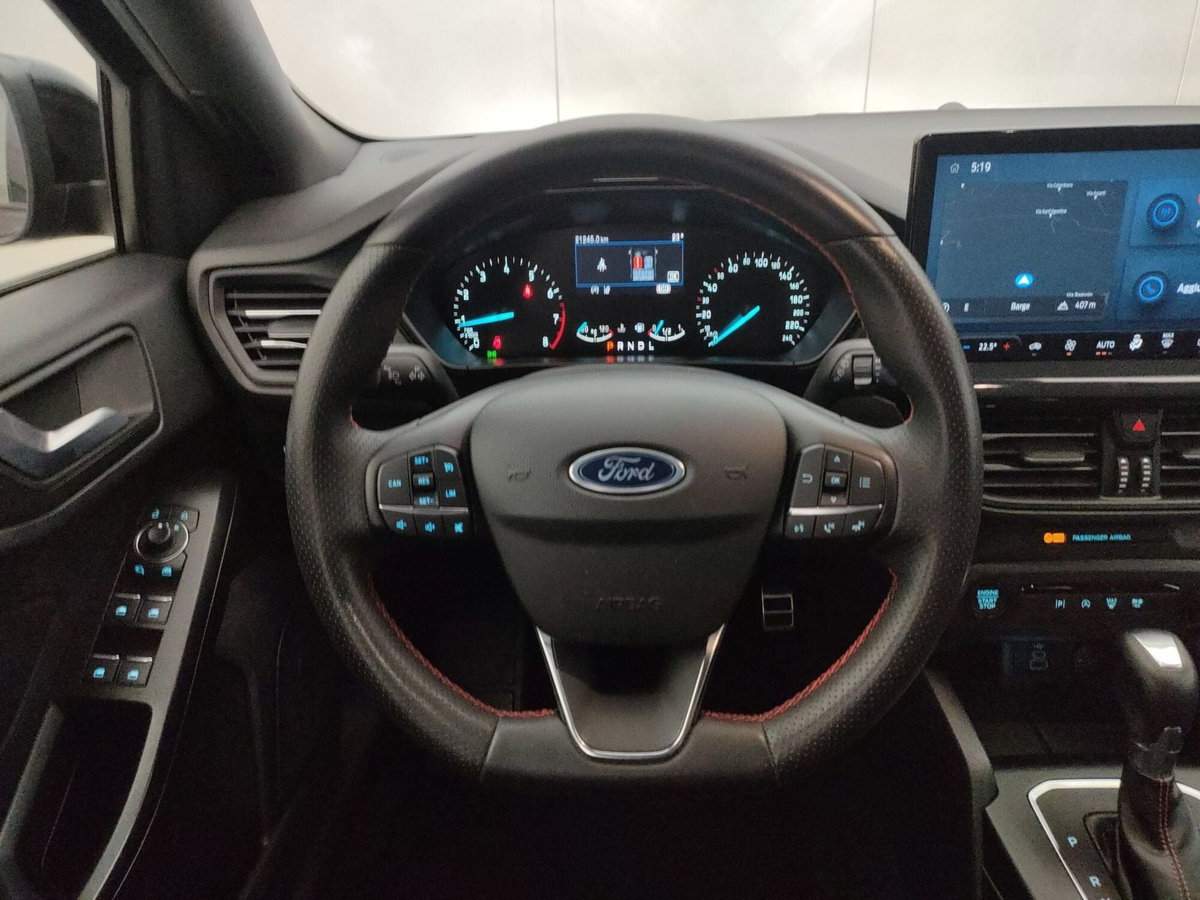 Ford Focus 1.0t ecoboost h ST-Line X 155cv powershift (12)