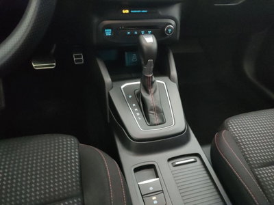 Ford Focus 1.0t ecoboost h ST-Line X 155cv powershift (14)
