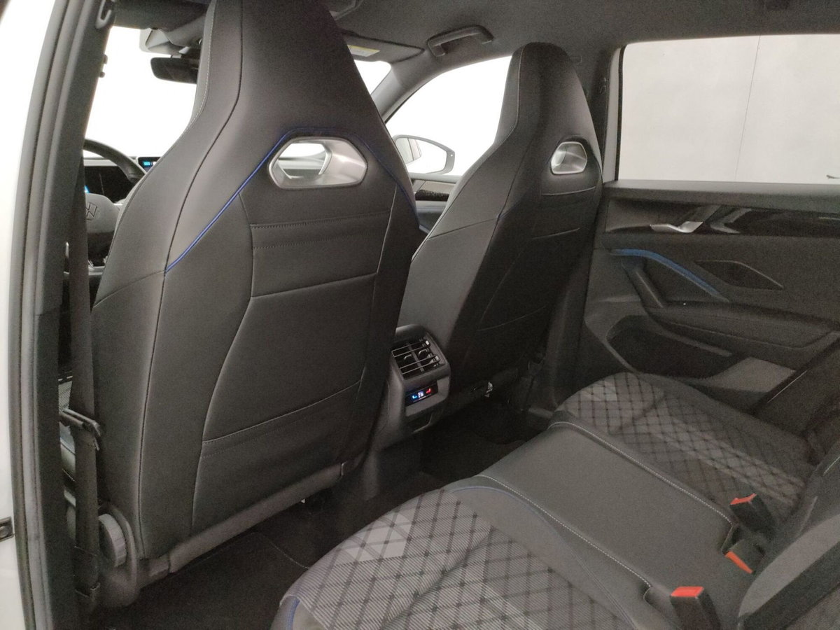 Volkswagen Tiguan 1.5 etsi R-Line 150cv dsg (12)
