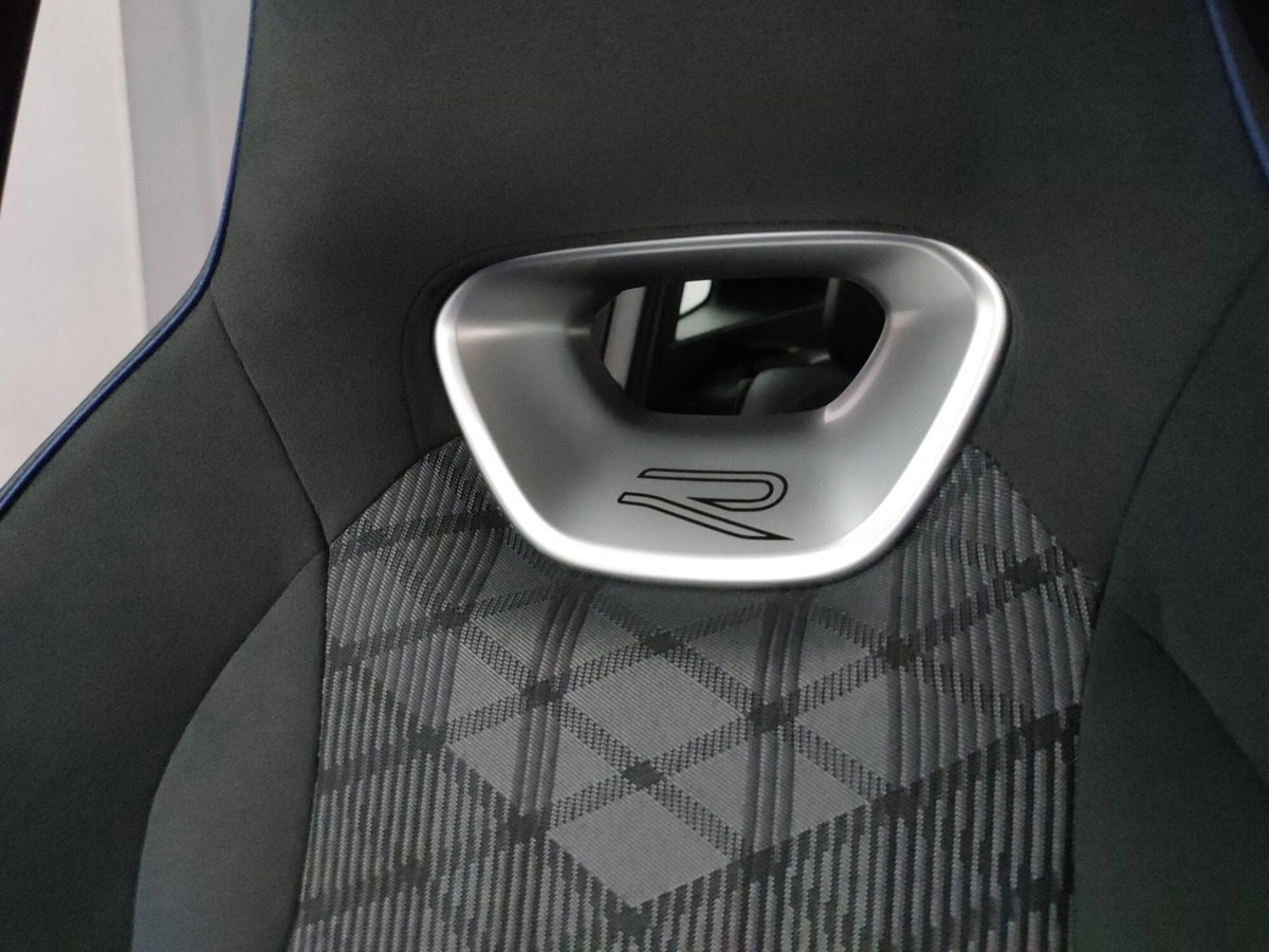 Volkswagen Tiguan 1.5 etsi R-Line 150cv dsg (16)