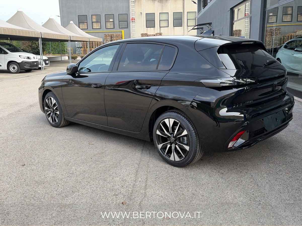 Peugeot 308 BlueHDi 130 S&S EAT8 Allure Pack (7)