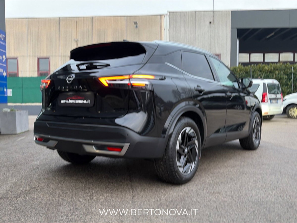 Nissan Qashqai 1.3 mhev N-Connecta 4wd 158cv xtronic (4)