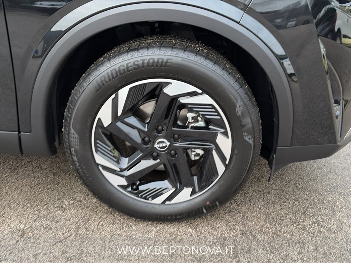 Nissan Qashqai 1.3 mhev N-Connecta 4wd 158cv xtronic (8)