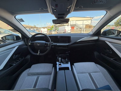 Opel Astra 1.5 Turbo Diesel 130 CV AT8 Business Elegance (7)