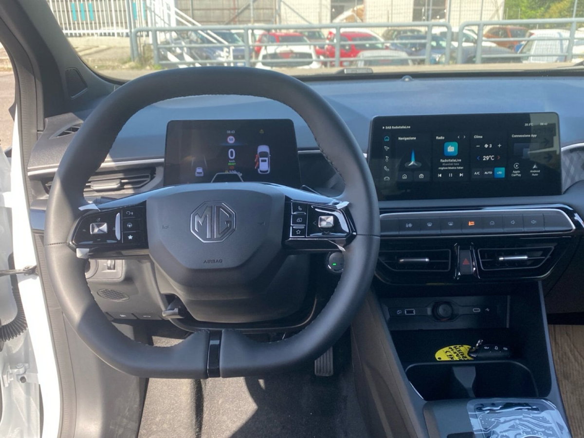 Mg MG3 1.5 hybrid+ Luxury auto (18)