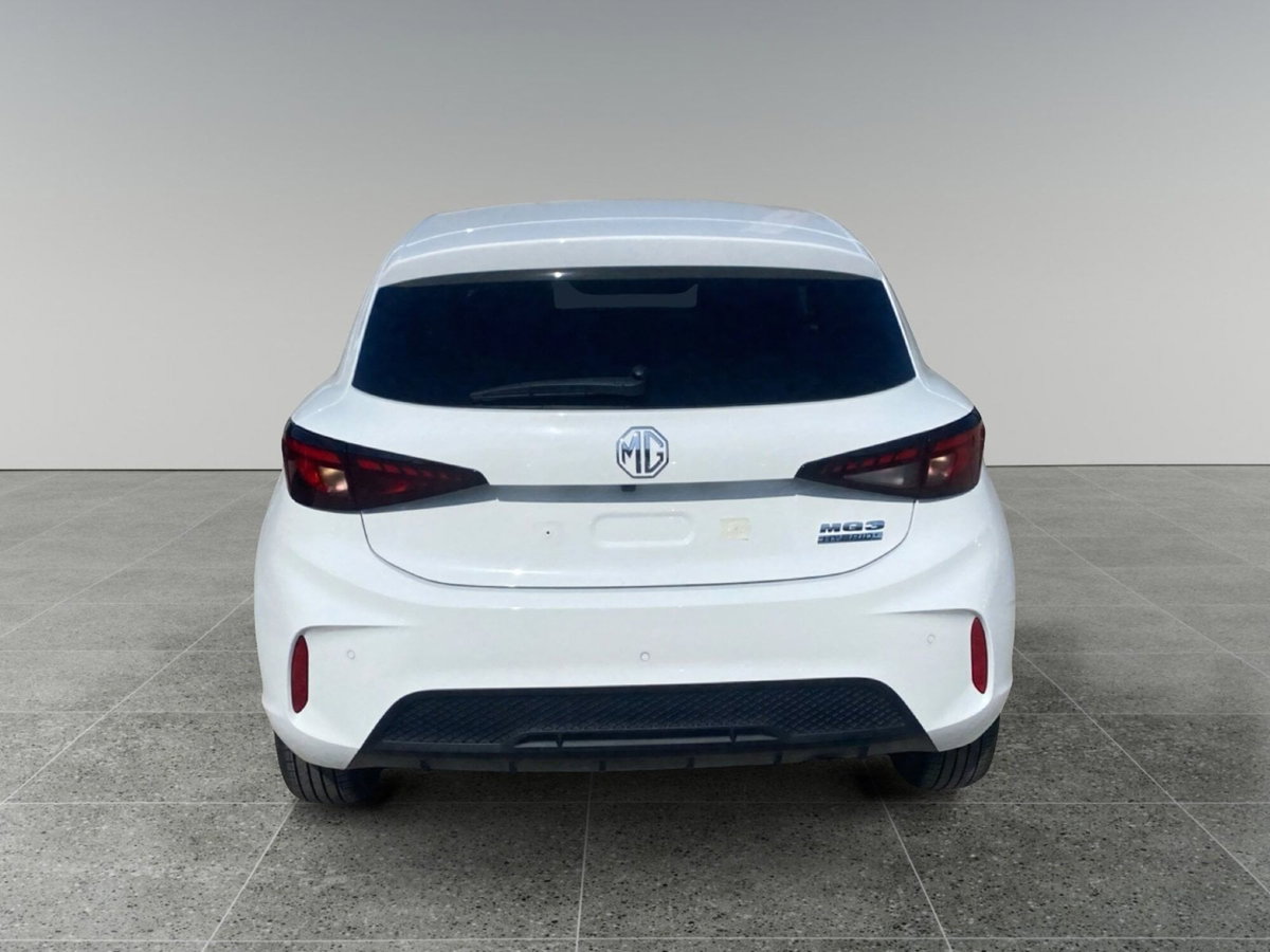 Mg MG3 1.5 hybrid+ Luxury auto (4)