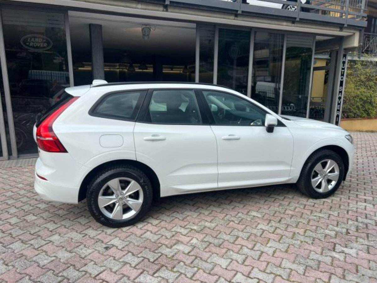 Volvo XC60 B4 automatico Core (4)