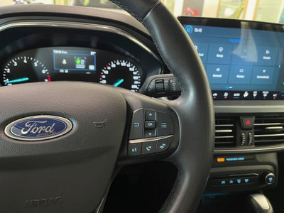 Ford Focus Station Wagon 1.0 EcoBoost Hybrid 125 CV SW Active (17)
