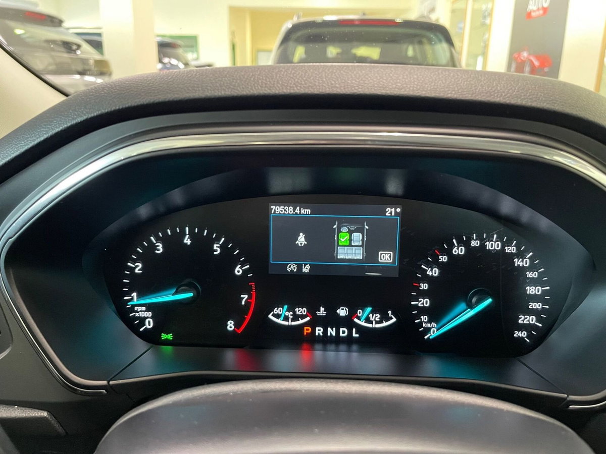 Ford Focus Station Wagon 1.0 EcoBoost Hybrid 125 CV SW Active (18)