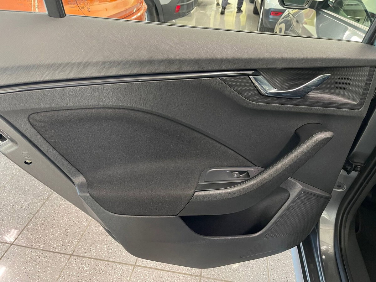 Skoda Kamiq 1.0 TSI Style (11)