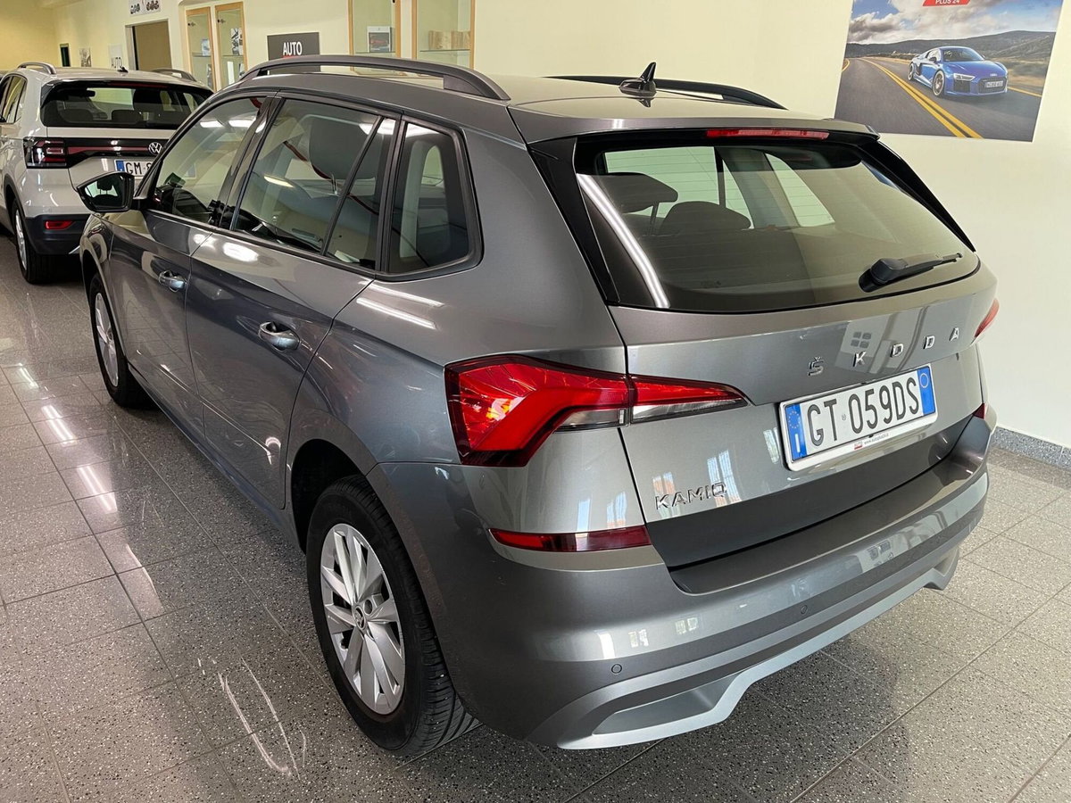 Skoda Kamiq 1.0 TSI Style (6)