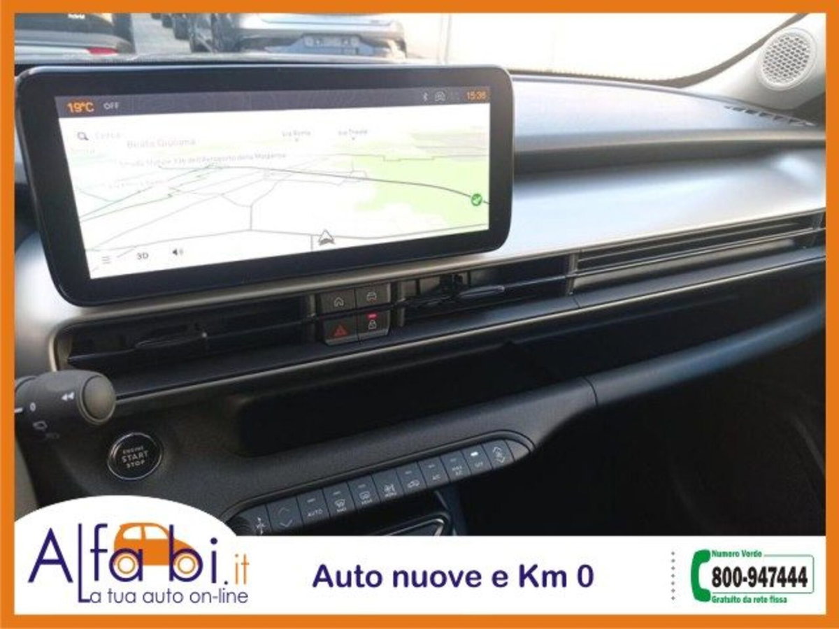 Jeep Avenger 1.2 turbo Summit fwd 100cv (18)