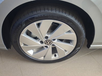Volkswagen Golf 2.0 TDI SCR Life (4)