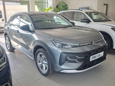 Volkswagen T-Roc 1.5 etsi Style 115cv dsg nuova