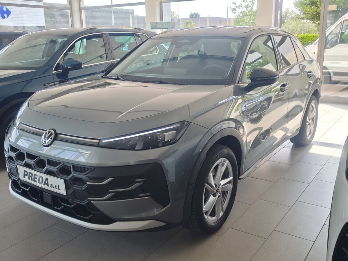 Volkswagen T-Roc 1.5 etsi Style 115cv dsg (4)