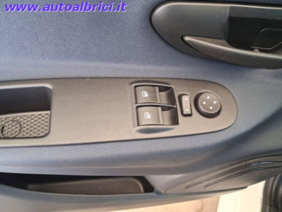 Lancia Ypsilon 1.0 FireFly 5 porte S&S Hybrid Ecochic Silver (12)