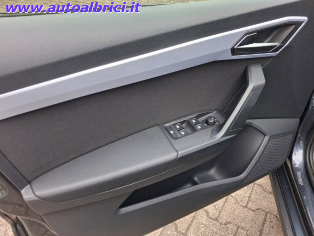 SEAT Arona 1.0 EcoTSI 115 CV DSG FR (12)