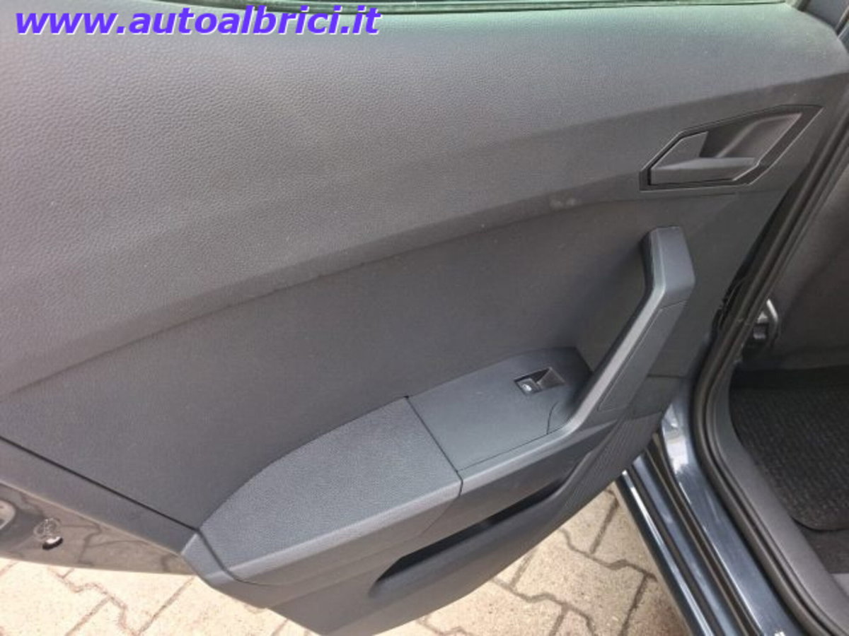 SEAT Ibiza 1.0 EcoTSI 115 CV DSG 5 porte FR (19)